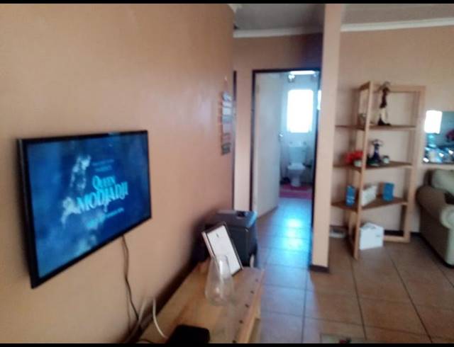 2 BEDROOM PROPERTY TO RENT IN PRIMROSE